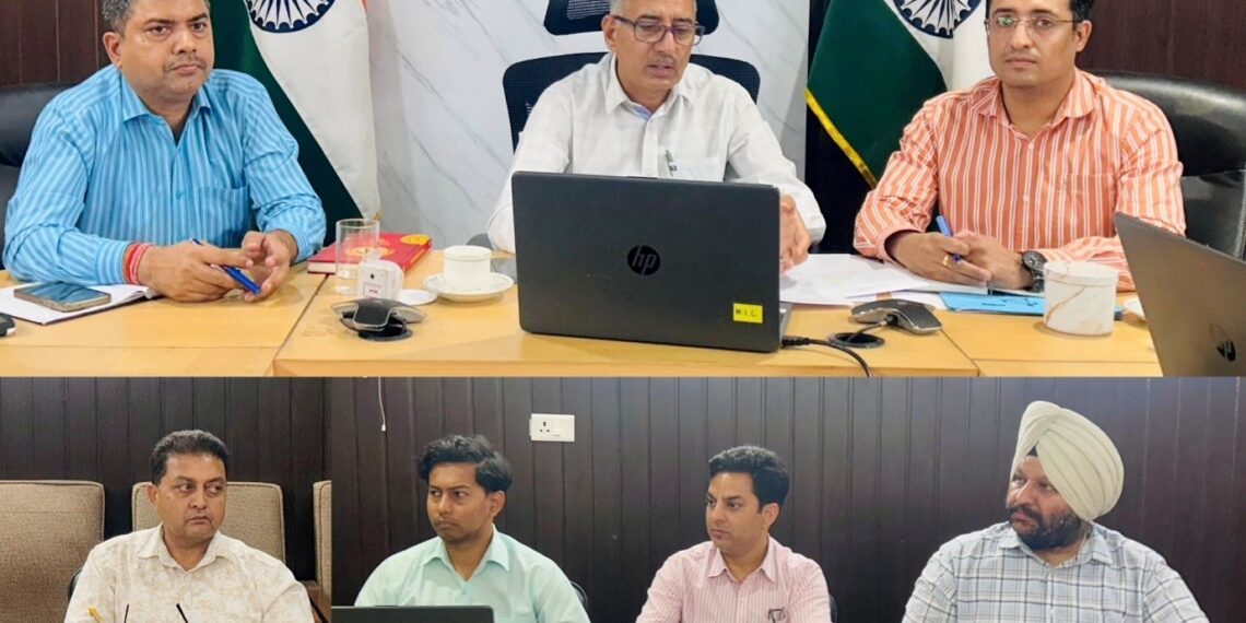 DC Kathua calls for active public participation in self-enumeration