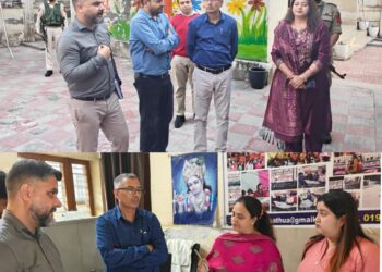 DC Kathua visits Parisha, One Stop Centre; reviews women-centric Services