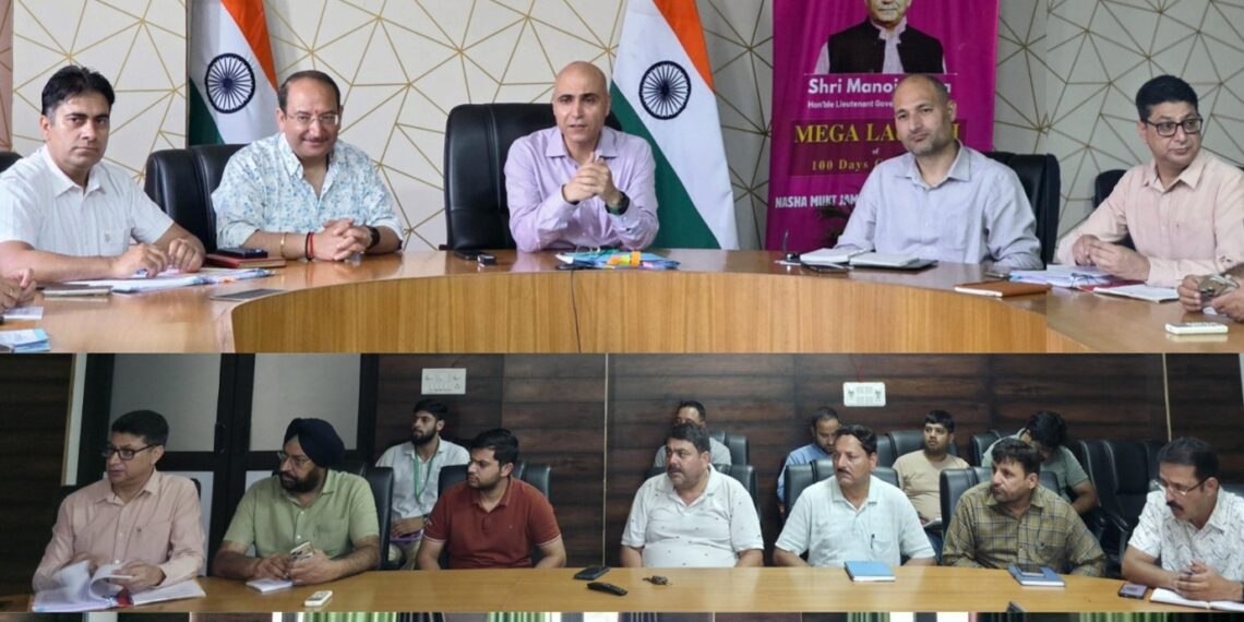 DC Kishtwar reviews progress of 4G Saturation Project