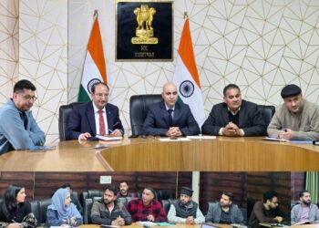 DC Kishtwar reviews preparations for Jal Mahotsav Pakhwada