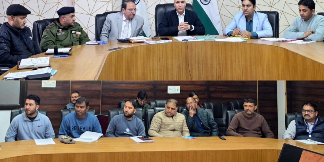 DC Kishtwar chairs Distt Telecom Committee meeting