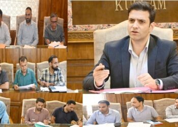 DC Kulgam convenes DLIC meeting, approves 67 new cases under PMAY-U 2.0