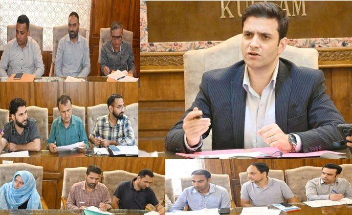 DC Kulgam convenes DLIC meeting, approves 67 new cases under PMAY-U 2.0