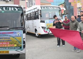 DC Kulgam flags off farmers for Exposure visit to CSKHPKV under HADP