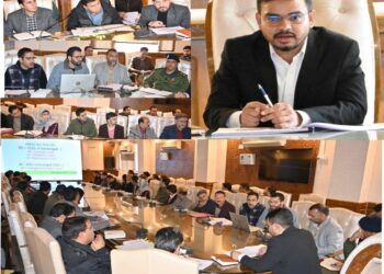 DC Kulgam chairs District Road Safety Committee meeting