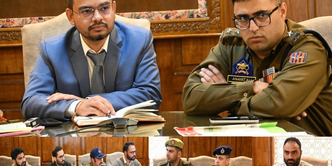 DC Kulgam reviews Traffic Decongestion Measures in district