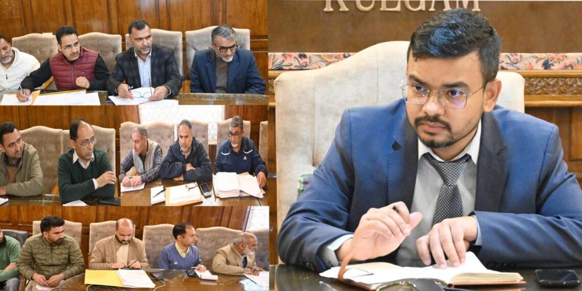 DC Kulgam reviews key infra projects in distt