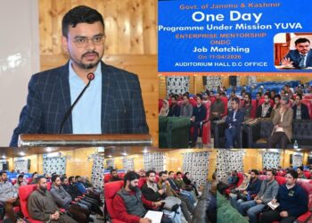 DC Kulgam presides over Awareness, Capacity-Building Prog on Mission YUVA