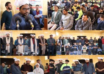 DC Kupwara visits Villagam, reviews Developmental Works
