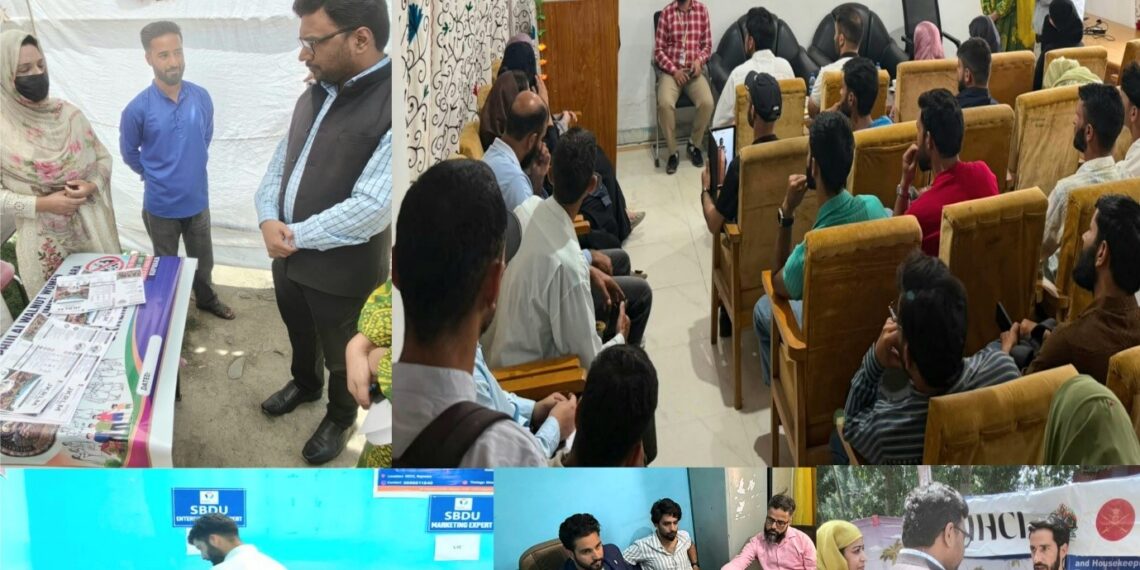 DC Kupwara inaugurates One-Day Job Fair at DE&CC