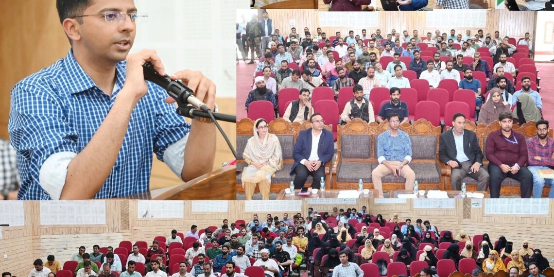 DC launches self-enumeration drive for census-2027 at GDC Shopian