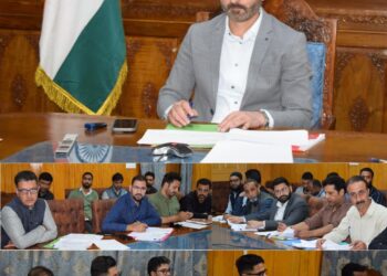 DC Pulwama reviews preparedness for Census 2027