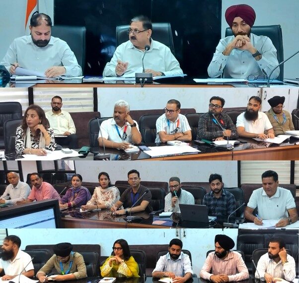 DC Rajouri reviews performance of banks at DLRC meeting