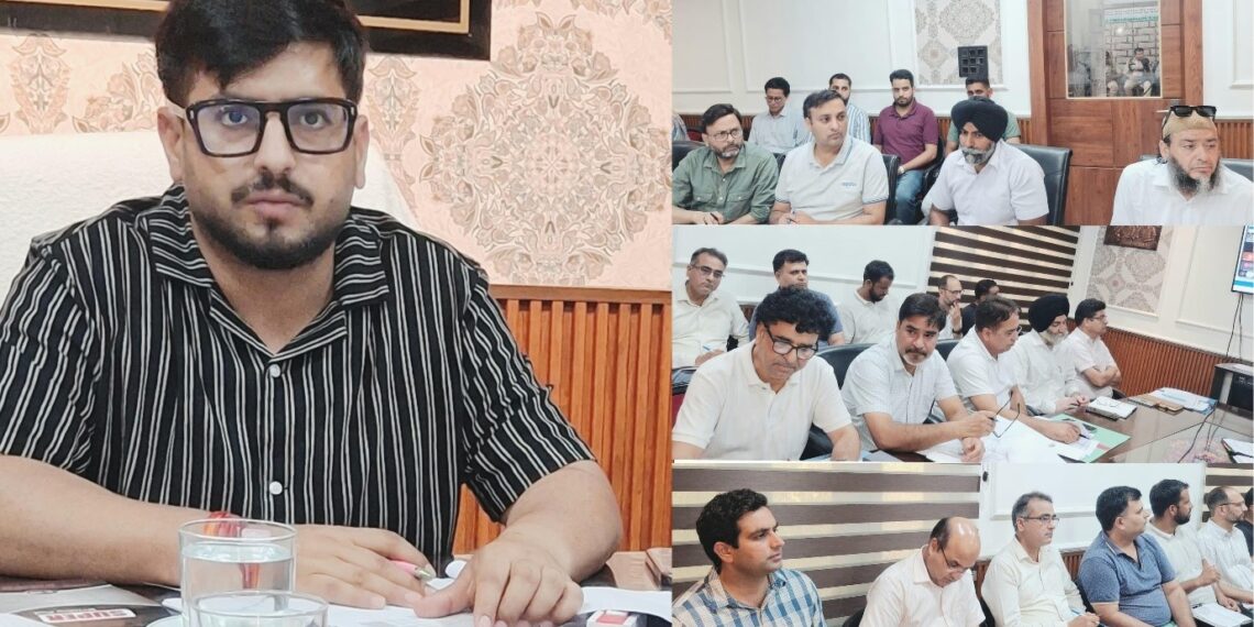 DC Rajouri reviews progress of Aspirational Block Development Prog in Khawas