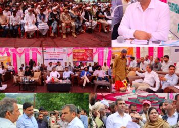 DC Ramban presides over Weekly Block Diwas at Gundi-Dharam