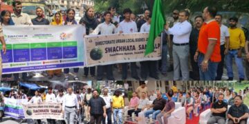 DC flags off ‘Swachhata Sankalp’ awareness rally at Ramban