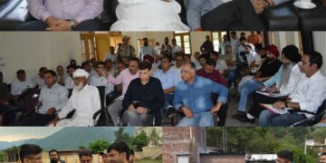 DC Reasi holds Block Diwas at Arnas, reviews development works