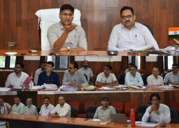 DC Reasi chairs DLC meeting; focus on dairy expansion, poultry promotion