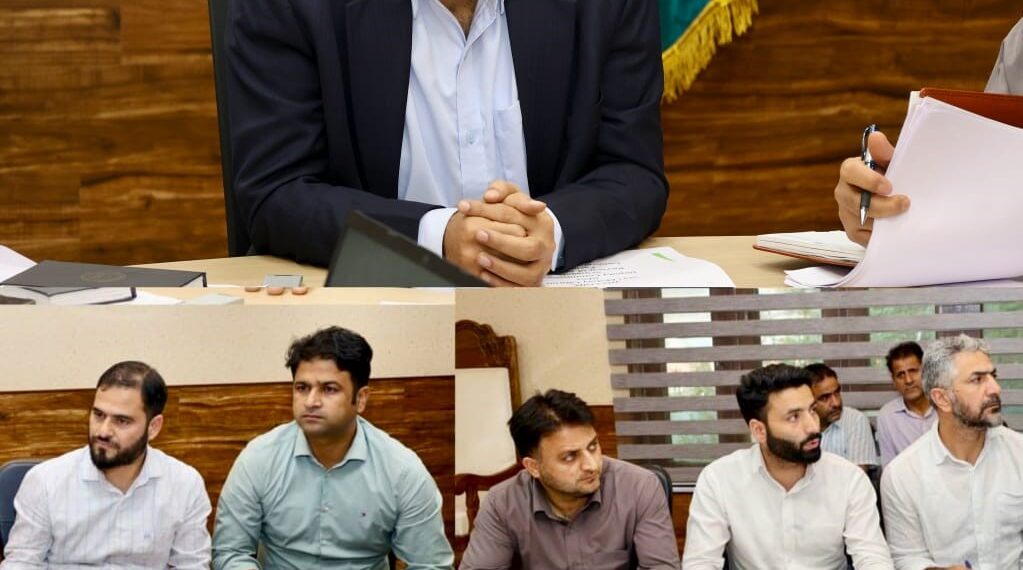 DC Srinagar reviews progress on AgriStack, Farmer ID Generation, Digital Crop Survey