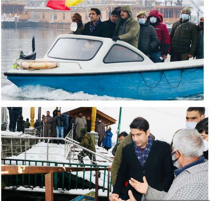 DC Srinagar tours City areas; oversees Snow clearance, Power restoration