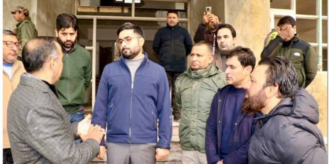 DC Srinagar inspects progress of work on Hostel for Wards of Ex-Servicemen,Martyrs at Peerbagh