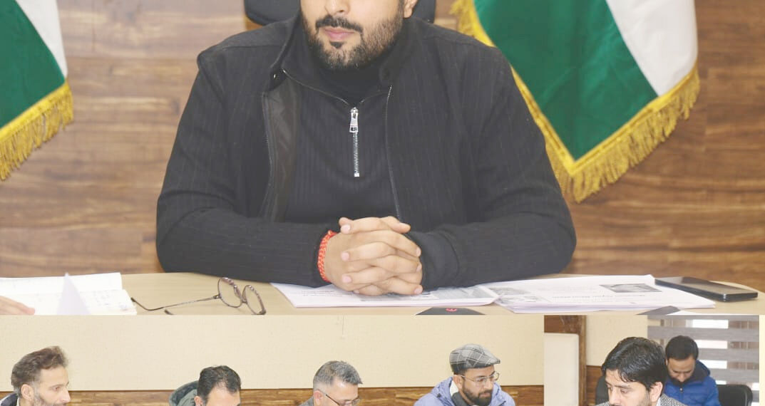 DC Srinagar reviews progress in saturation under key social security, welfare schemes