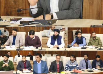 DC Srinagar reviews arrangements for upcoming festivals