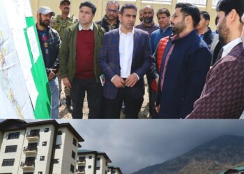 DC Srinagar inspects progress of works on new Revenue Complex of Tehsil Panthachowk
