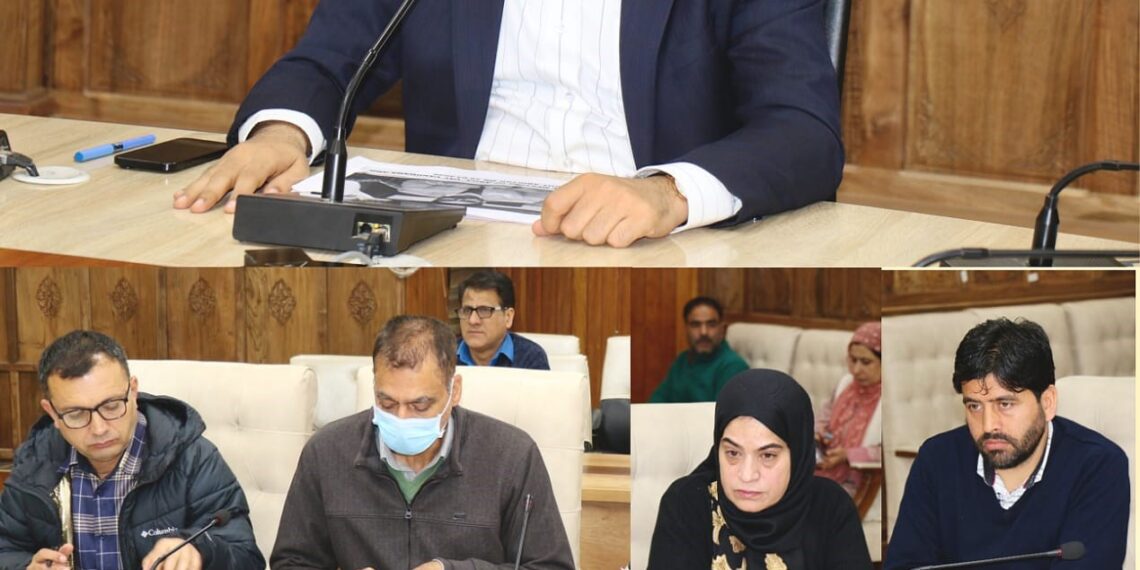 DC Srinagar reviews progress of agricultural projects under HADP, JKCIP