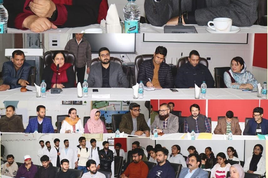 DC Srinagar, Principal GMC Interact With Students & Faculty