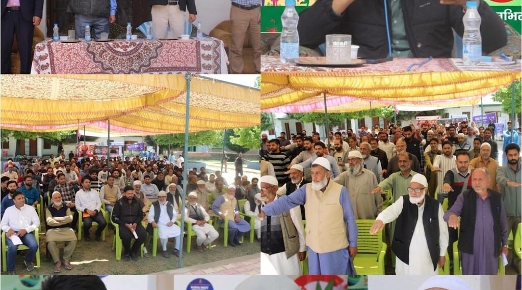 DC Shopian listens to public development issues at Block DiwasWachi