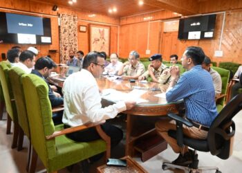 DC Shopian reviews RDD developmental activities, Directs timely execution & effective monitoring