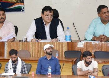 DC Udhampur chairs DLTFC meeting under JKREGP