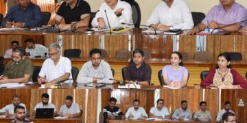 DC Udhampur reviews progress of Digital crop survey under AgriStack