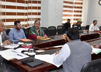 DC Udhampur reviews performance of ICDS,  Directs full saturation of Poshan targets