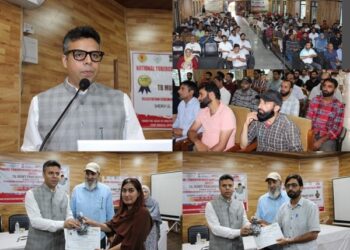 DC B’gam felicitates health workers, panchayats in TB Mukt Panchayat award ceremony