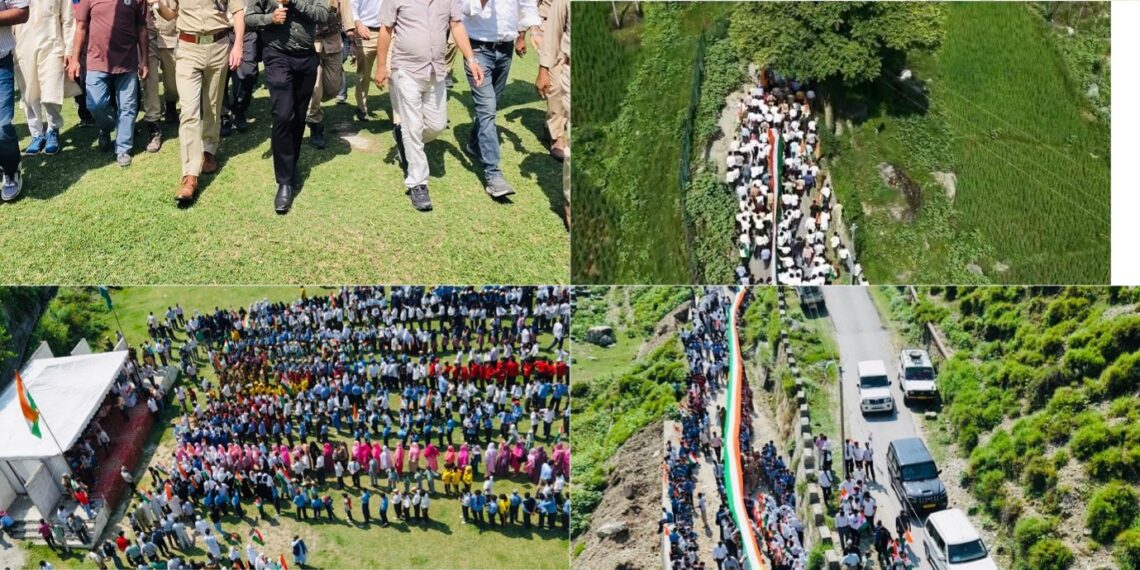 DC, SSP lead Mega Tiranga Rally at Iconic Vibrant Village Teetwal under Har GharTiranga Campaign