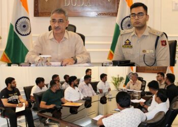 DDC Doda reviews issues related to Migrant Labourers. Directs for registration under Insurance Schemes