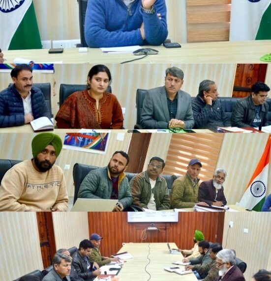 DDC Poonch reviews progress of Vibrant Village Prog-II