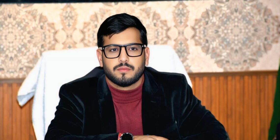 DDC Rajouri reviews progress under Vibrant Village Programme-II