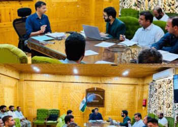 DDC Shopian Reviews Building Permission System in Distt, Pushes for Citizen-Centric, Sustainable Urban Reforms