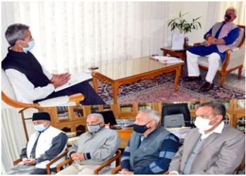 Delegations call on LG in Jammu