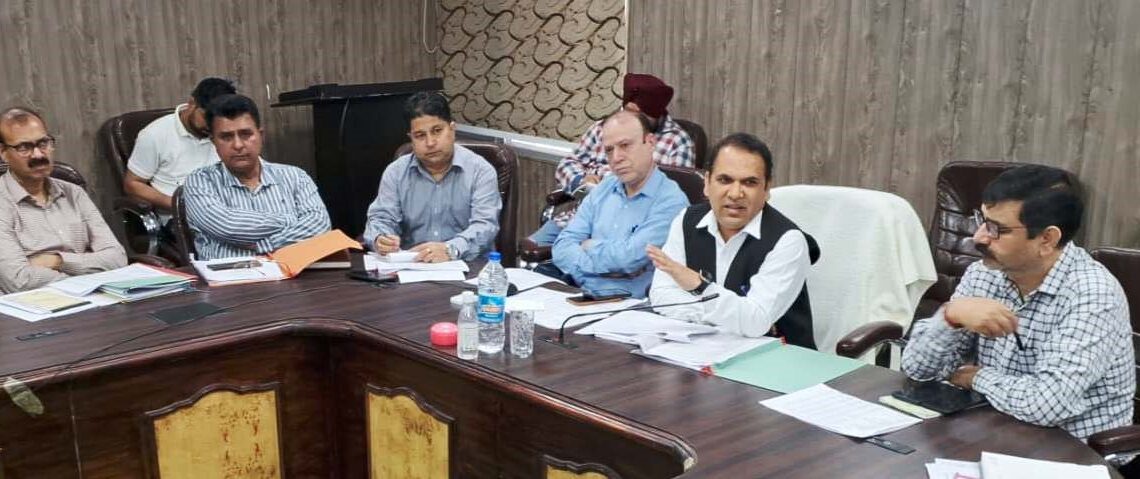 DHJ reviews progress of key Horticulture sector schemes