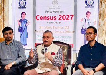 Dir Census Ops reviews preparations for Phase-II in Snow-Bound Ramban