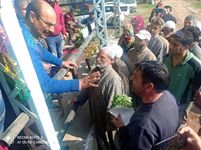 Dir Agriculture (K) visits Bla distt, Inaugurates seedling distribution drive at SMF Tapper