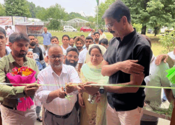 Director Agriculture Kashmir inaugurates Distt-Level MIDH Workshop