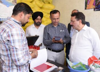 Director Agriculture conducts intensive Poonch Tour, reviews schemes and farmer welfare initiatives