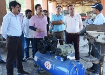Director Agriculture Jammu inspects Seed Multiplication Farm Chinore