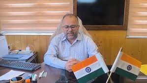 Director Agriculture Kashmir reviews functioning of Departmental Farms