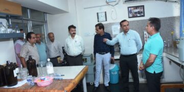 Director Agriculture Jammu conducts on-spot inspection of sectoral offices